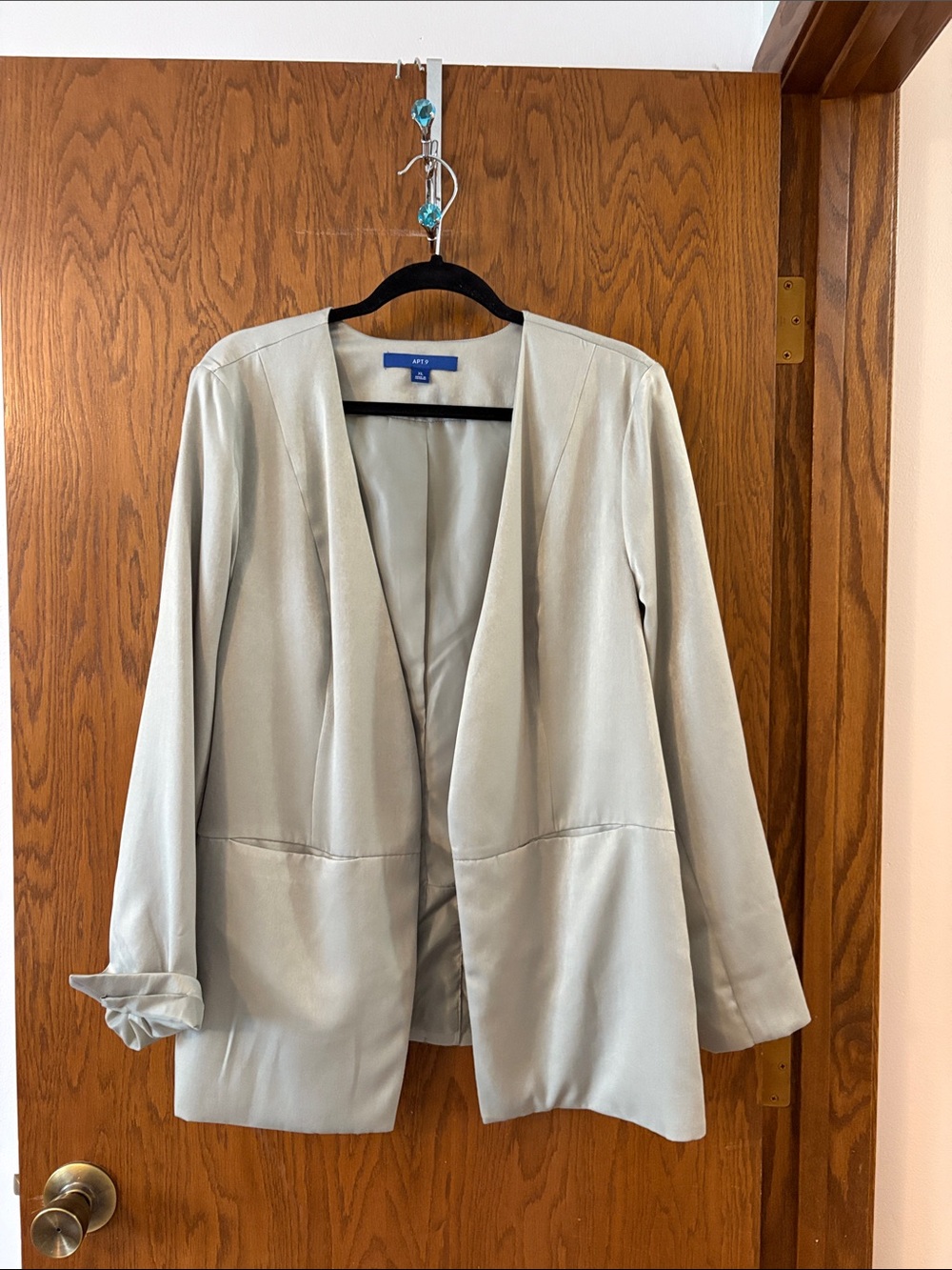 Open front light safe blazer
